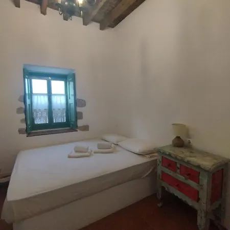 Malvasia House *